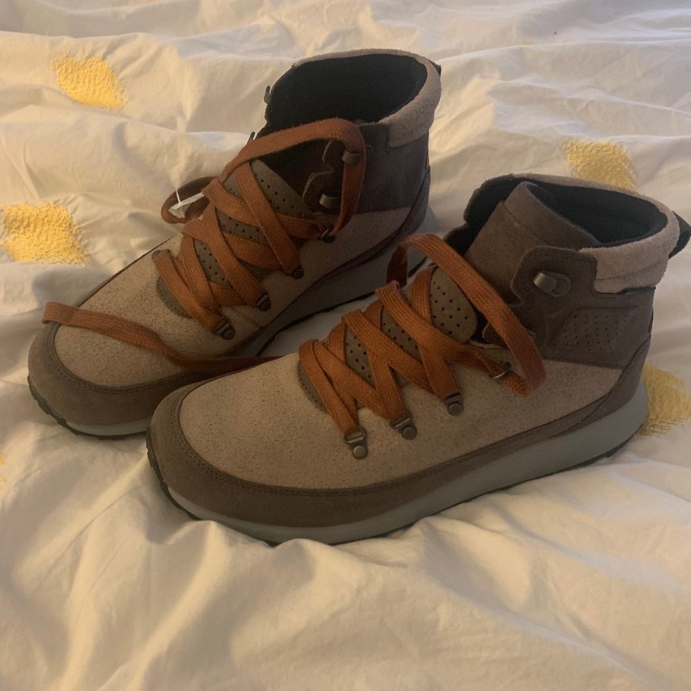 Merrell lassic Chukka Mens Charcoal Boots size 12